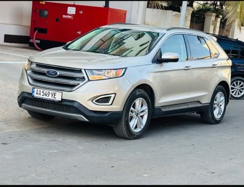 Location FORD EDGE à Dakar