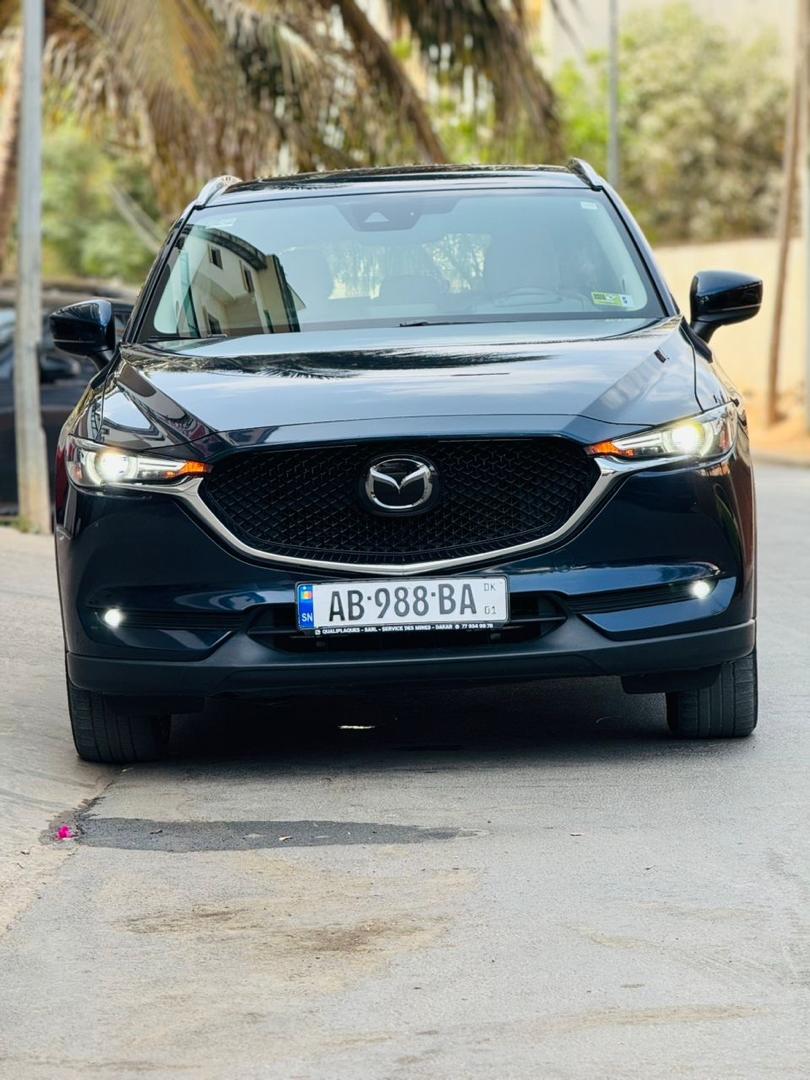 Location MAZDA CX5 à Dakar
