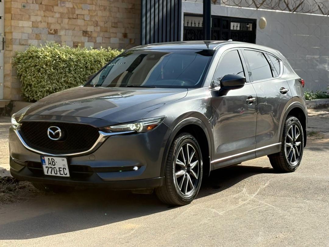 Location MAZDA CX5 2019 à Dakar
